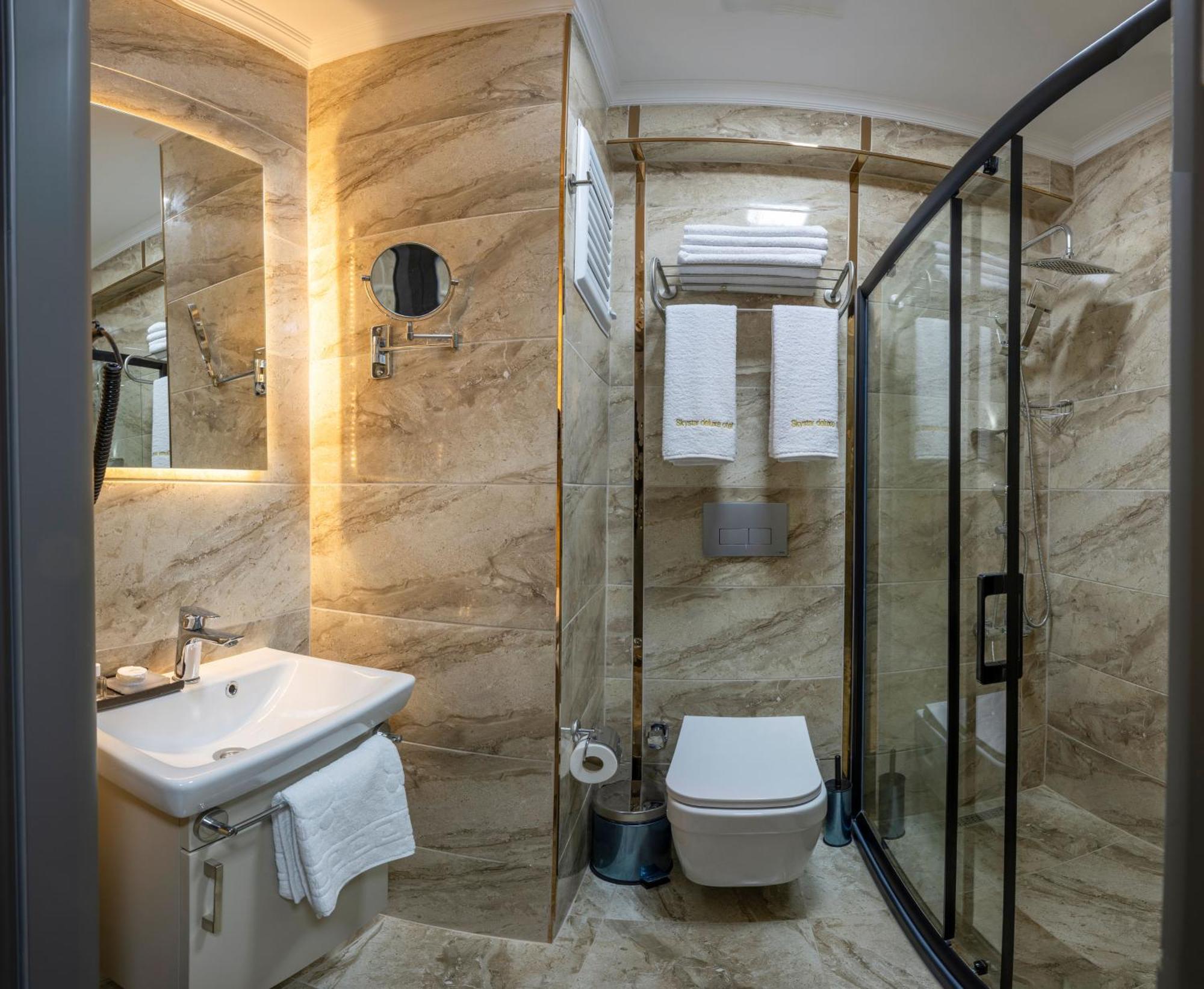 איסטמבול Skystar Deluxe Hotel מראה חיצוני תמונה